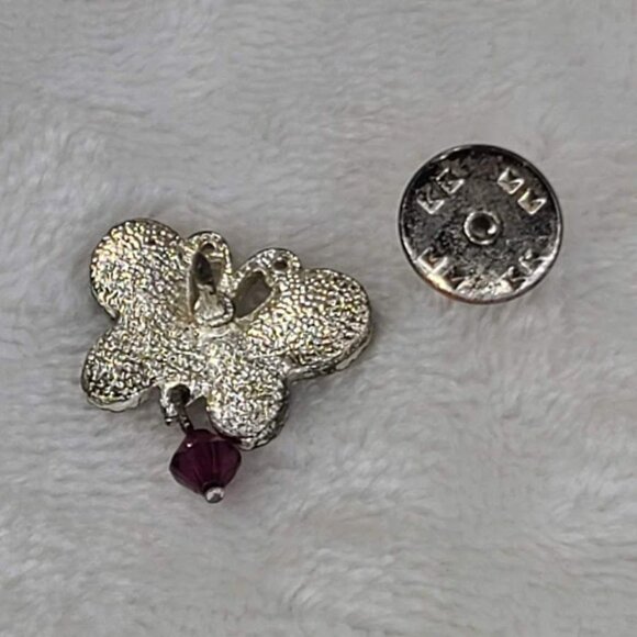 Avon Butterfly Pin Amethyst Purple Wings Dangling Bead Silver Tone Metal - Picture 4 of 5